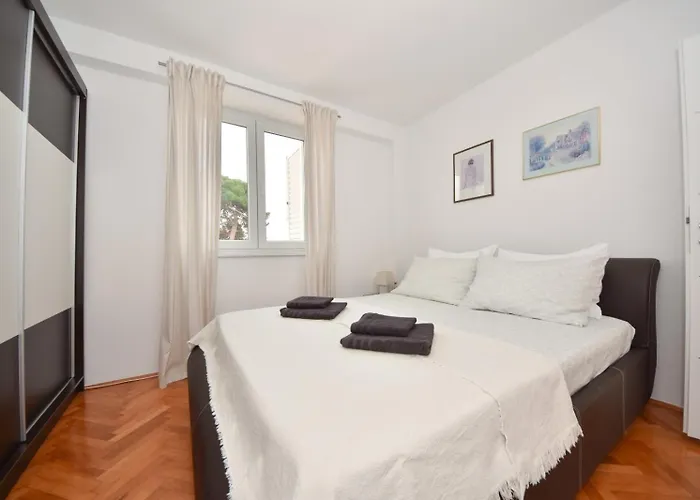 Apartman Lora