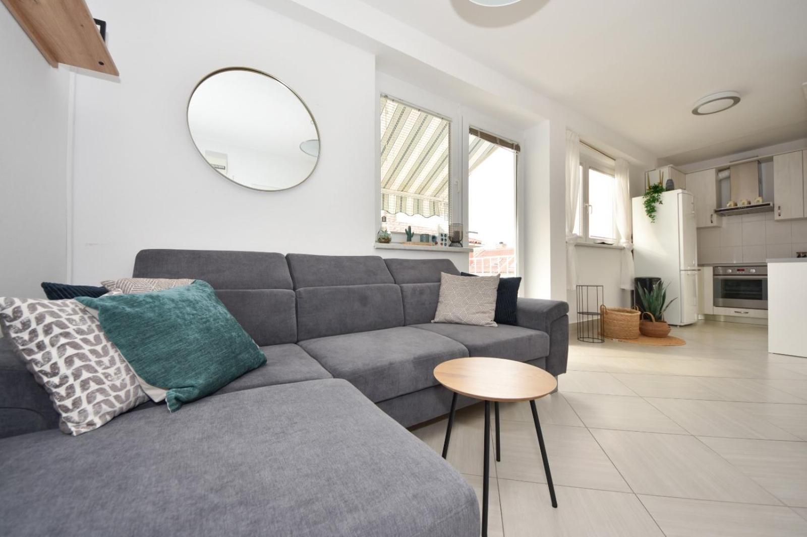Appartement Lora *