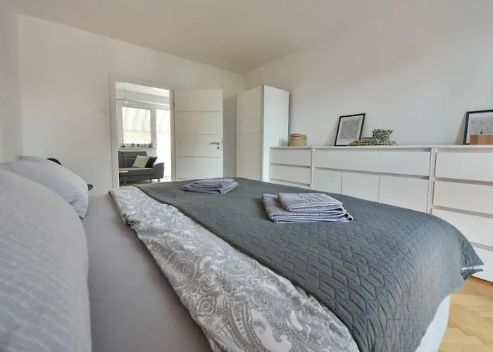 Apartman Lora