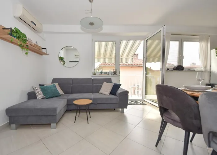 Apartman Lora